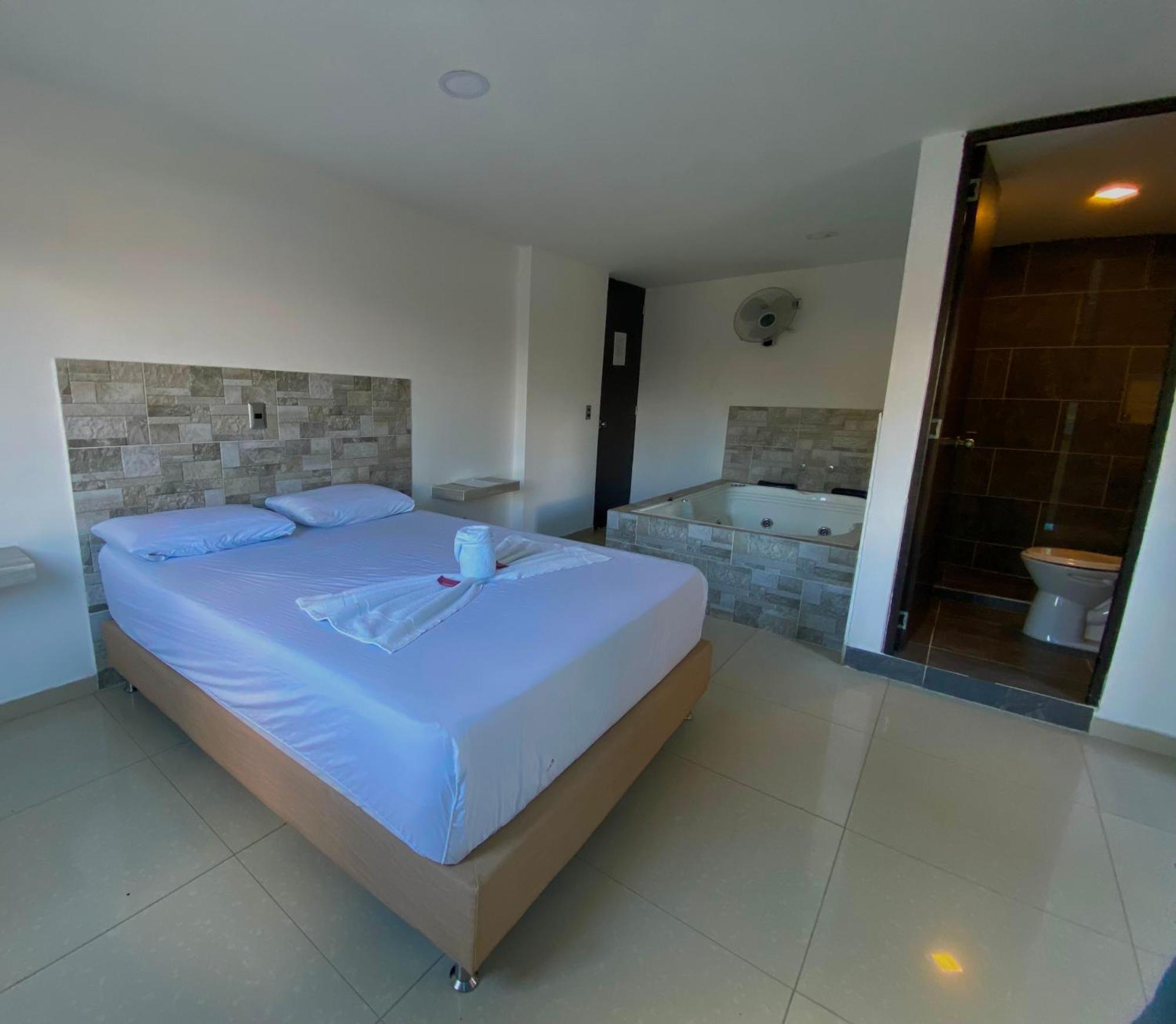 Hotel Buenos Aires Central Medellín Eksteriør bilde